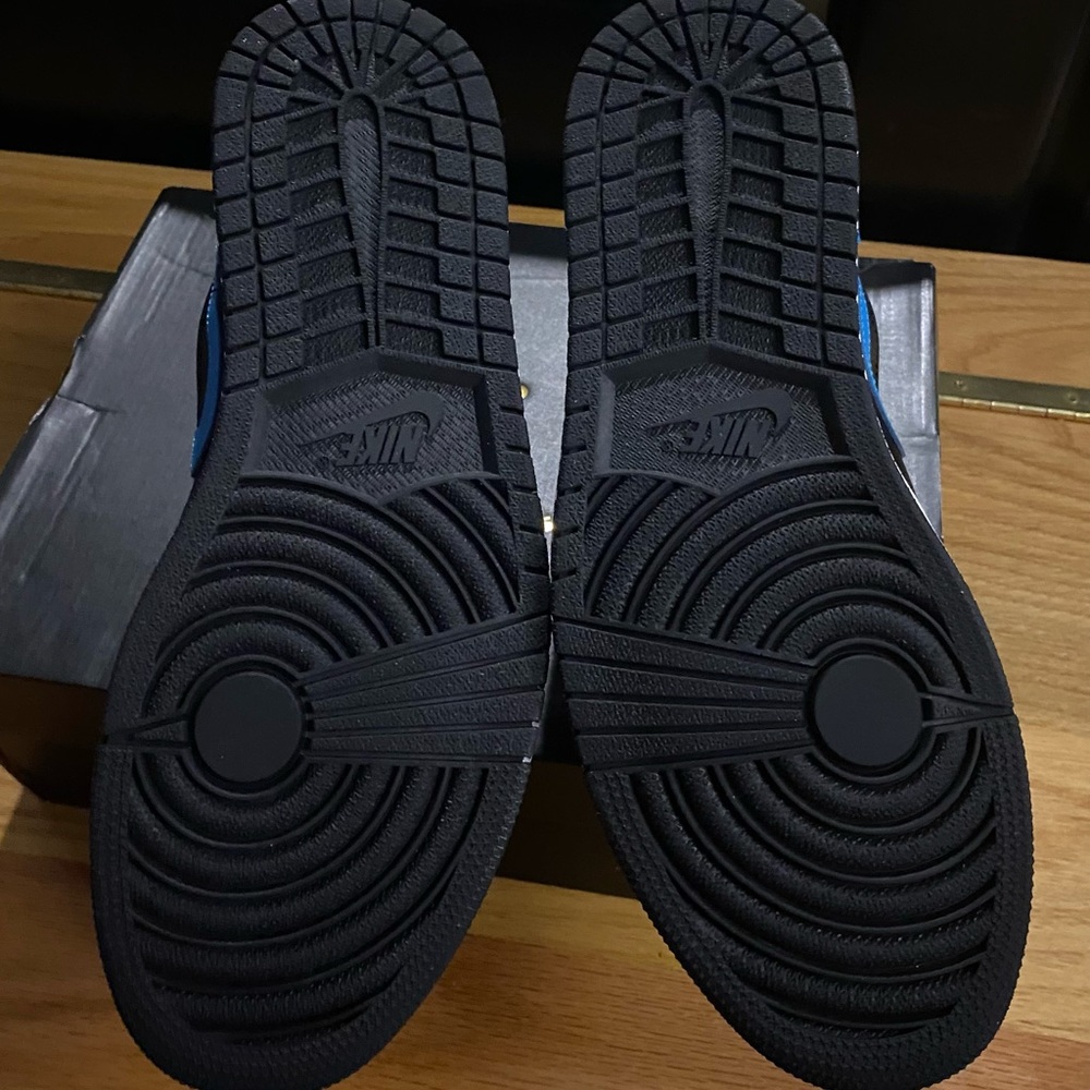 Air Jordan 1 Low Laser Blue - Picture 5 of 8